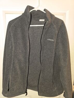 Columbia Women's Gray Full-Zip Fleece Jacket